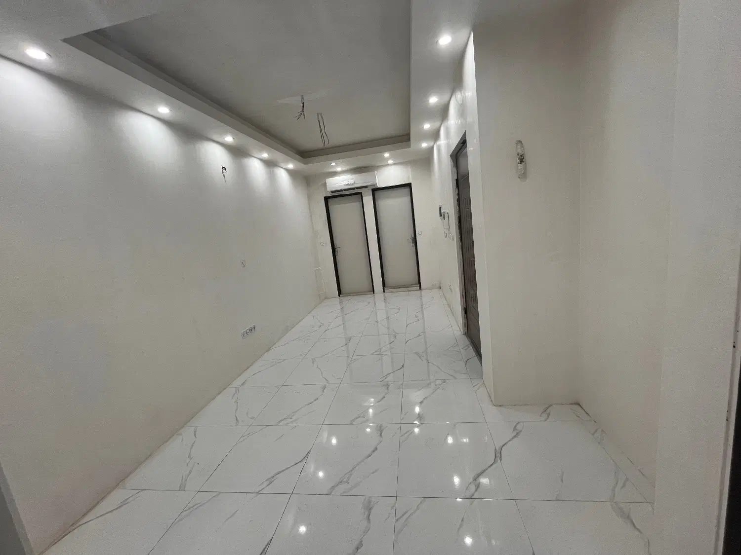 اپارتمان نوساز۴۵ متری کلید نخورده