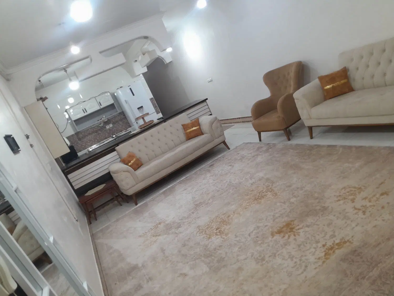 اجاره خانه طبقه بالا