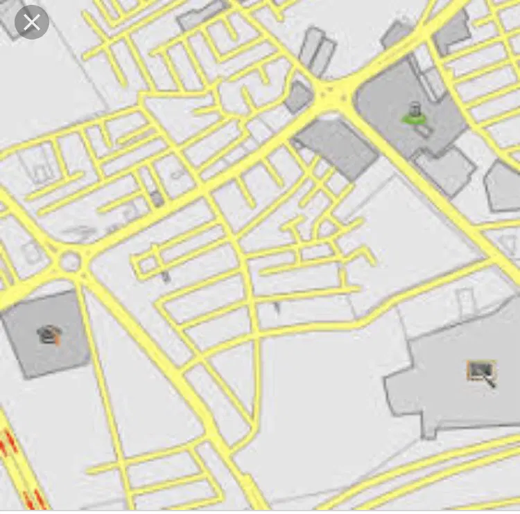 زمین پشت بر خیابان برقعی