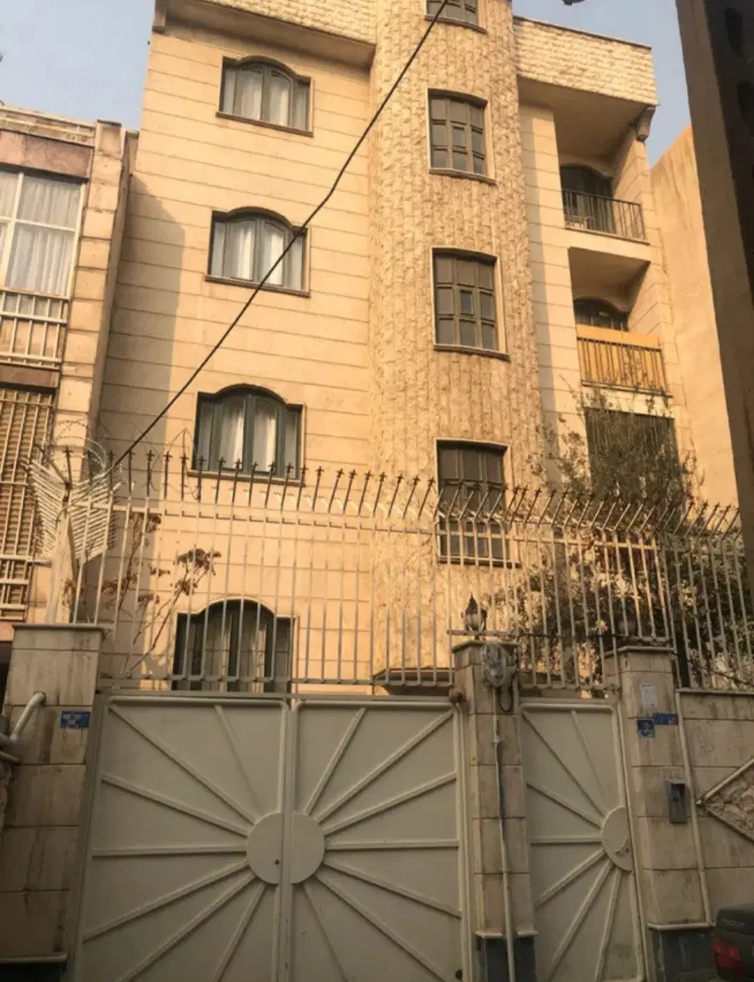 ۶۷ متر_ط1_قصرالدشت کارون_کمیسیون200 میلیون_مالکم