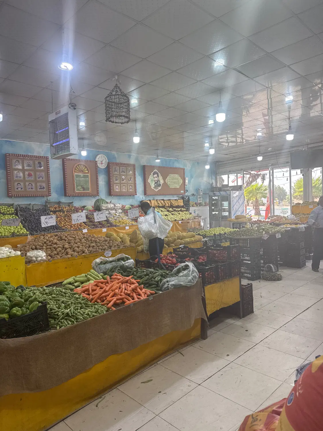 اجاره غرفه مرغ و گوشت