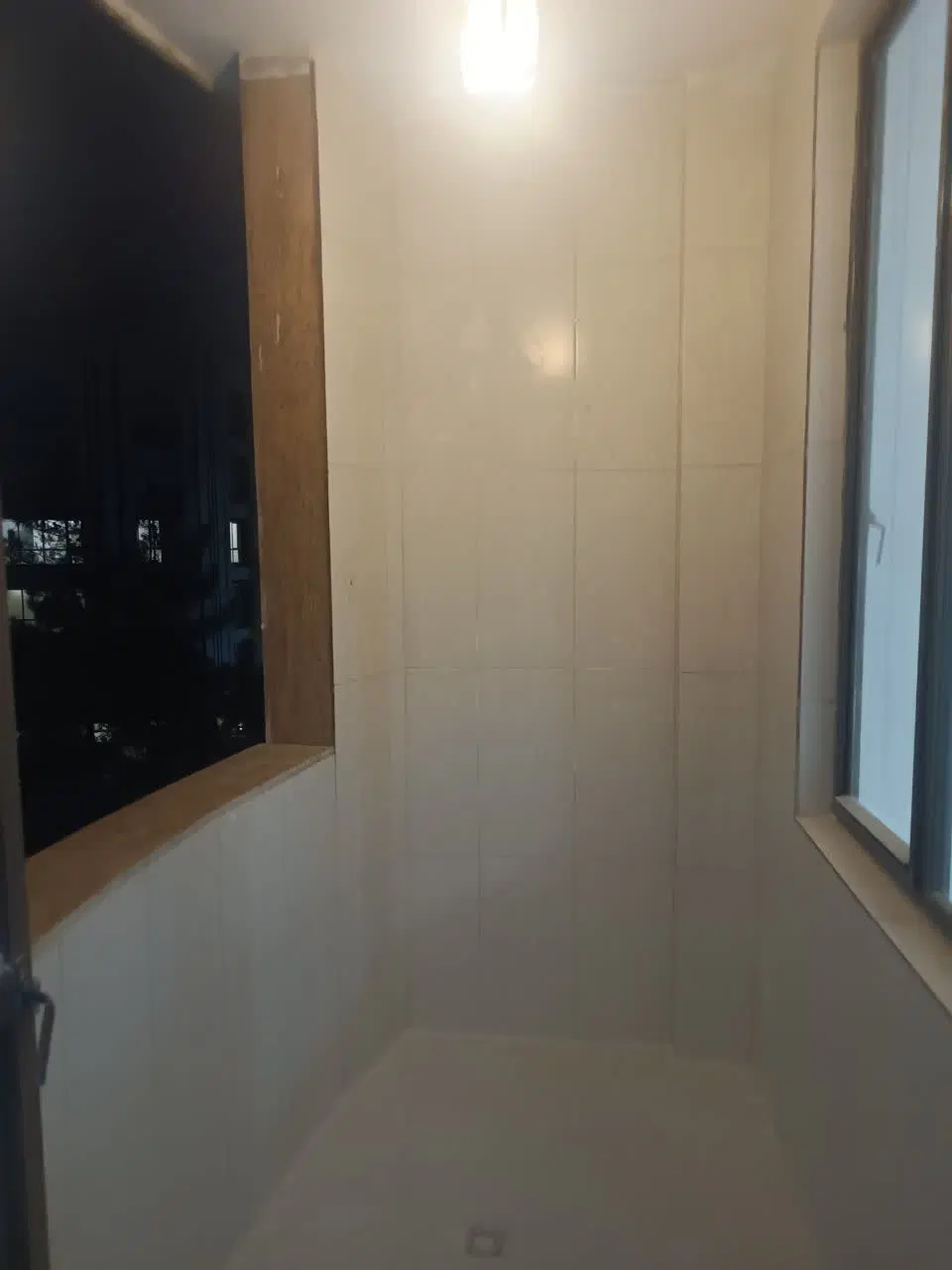 104متر اقبال