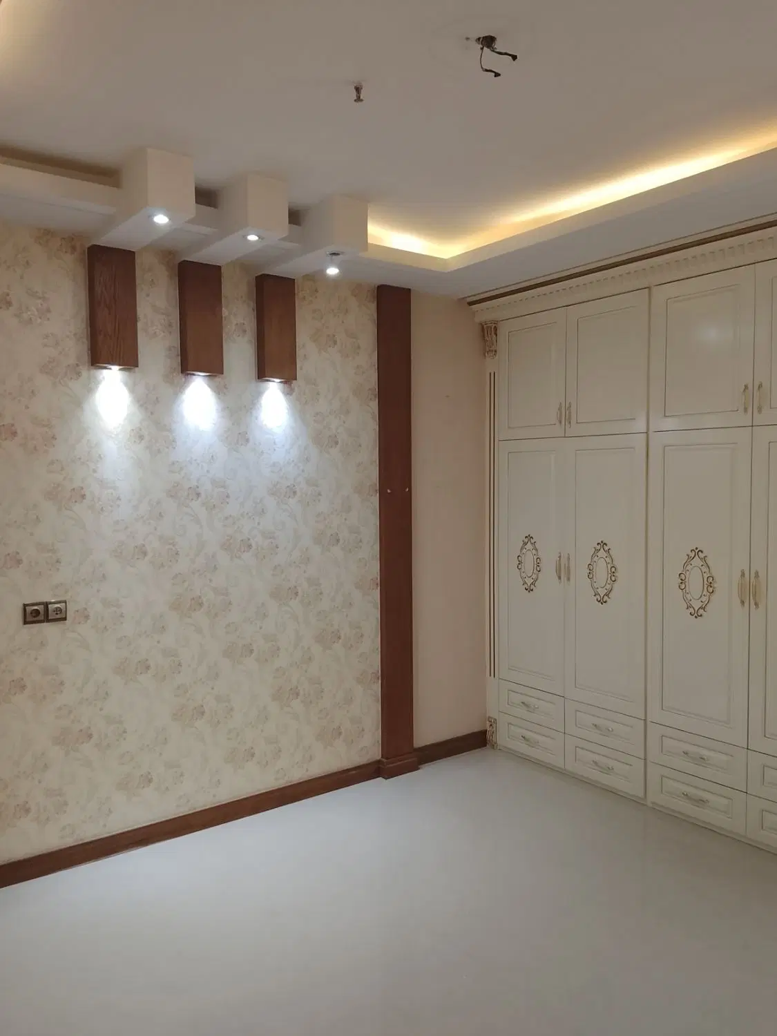 آپارتمان 165 متر رضا شهر