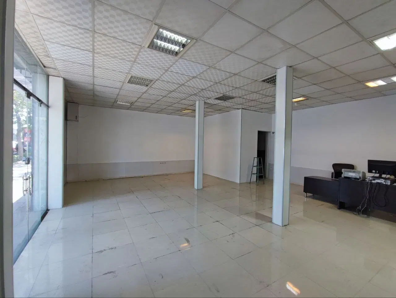 تجاری مسکونی حاشیه طبرسی