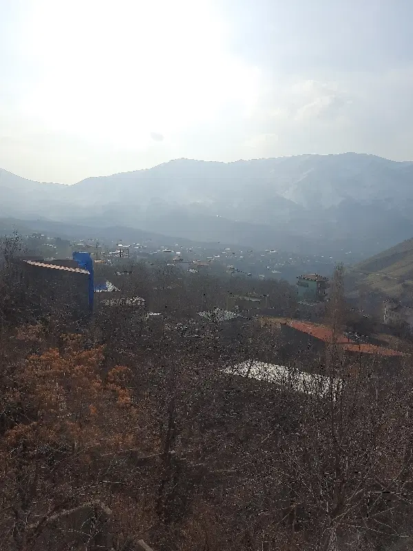 دو واحد مسکونی و یک مغازه ۶،۳۵۰