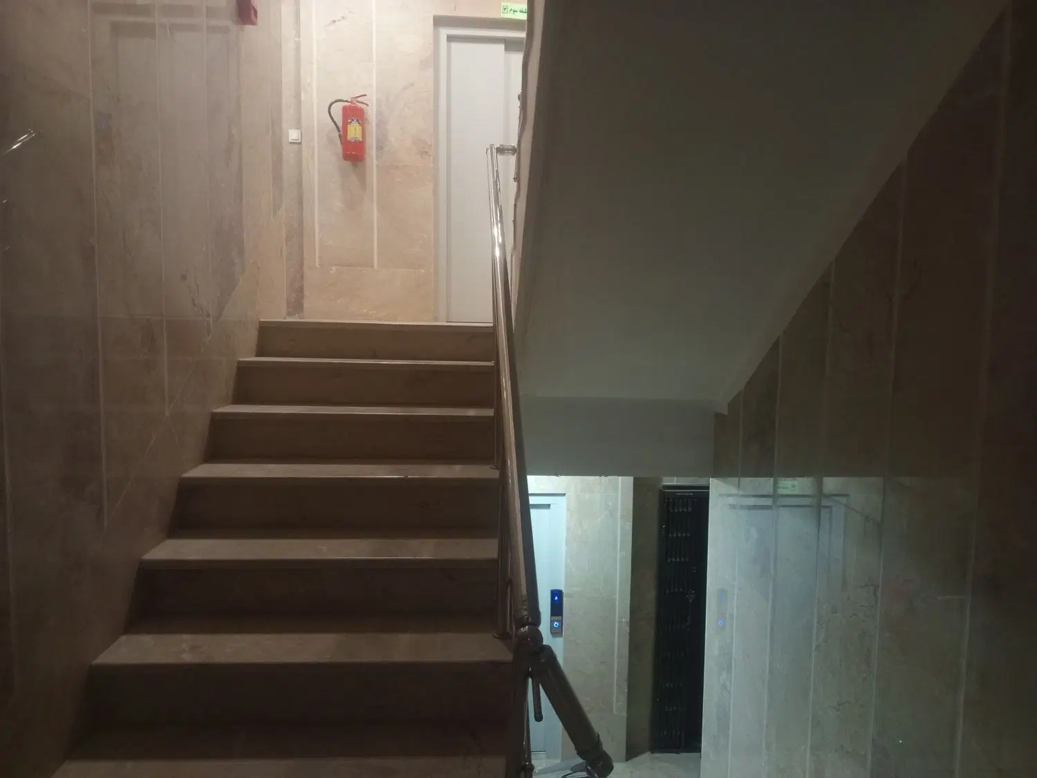 شخصی ساز ۱۰۷ متری دو‌خوابه اقتصادی