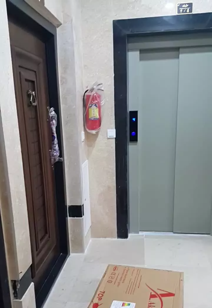 نیرو دریایی _ ۷۵ متری_ فول‌امکانات