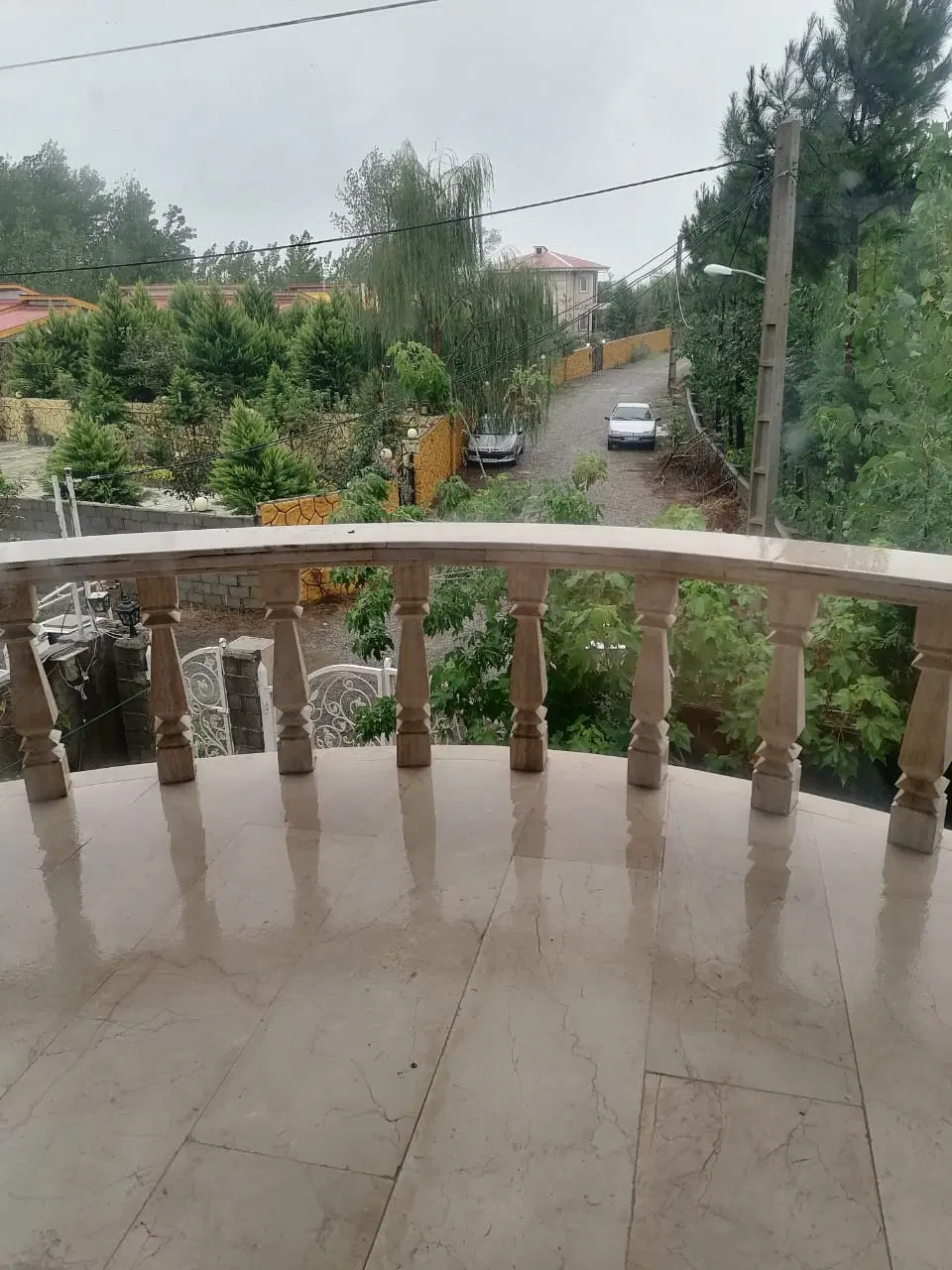 ویلا رو به دریا با وسایل کامل