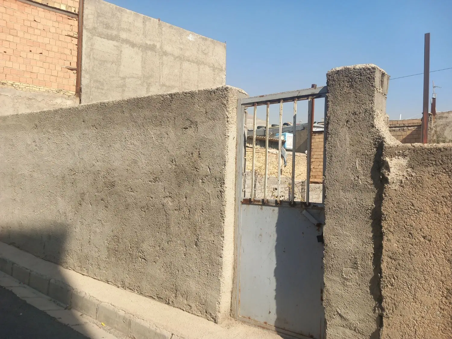 بومهن سپاه۱۰۰متر