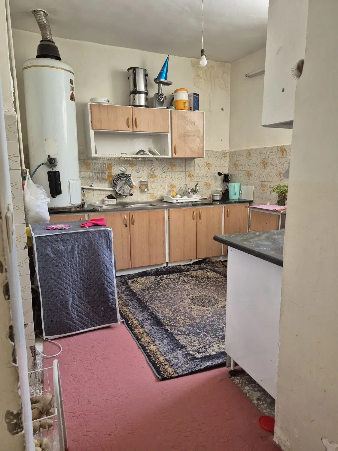 خانه ویلایی ۲۲۰ متری حیاط دار