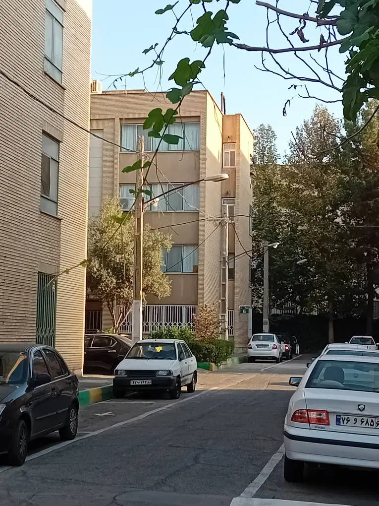 یک واحد اپارتمان تابان یک