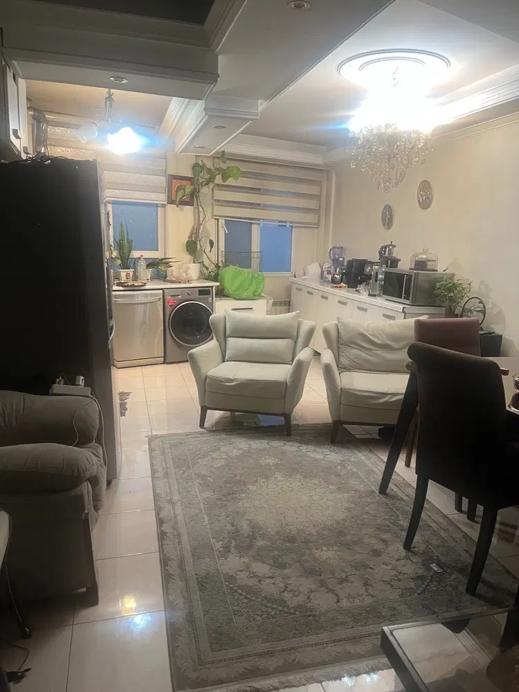 آپارتمان ۷۵ متری در لویزان