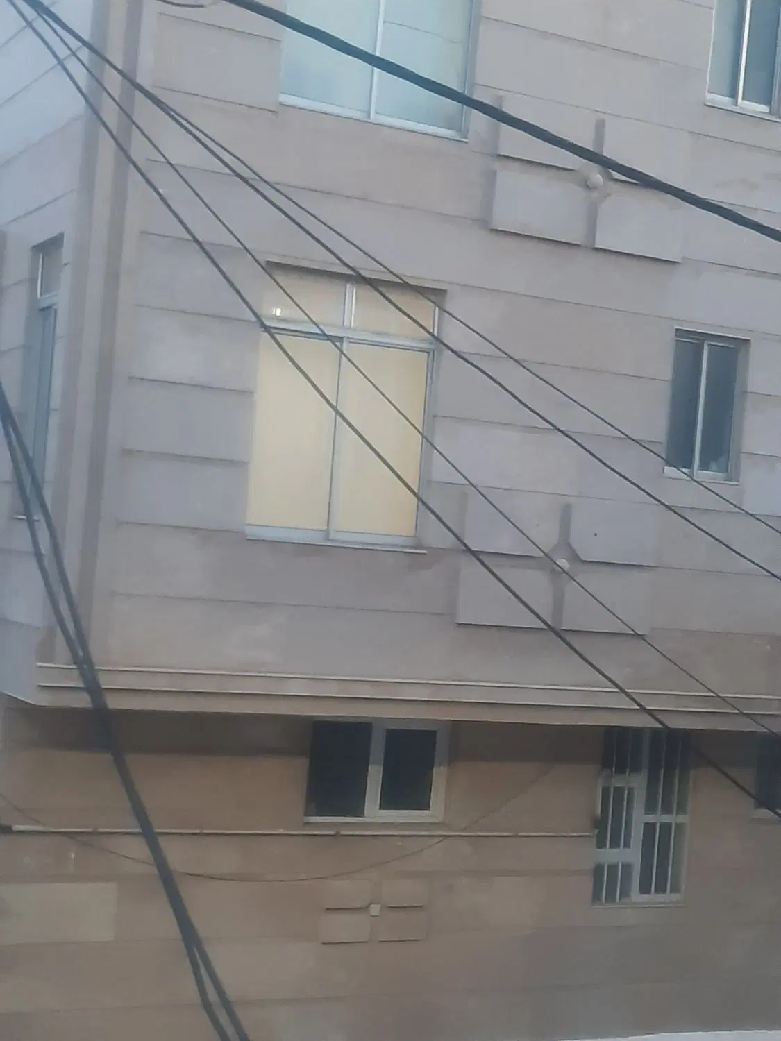 آپارتمان واقع در مجتمع شهریار سهند