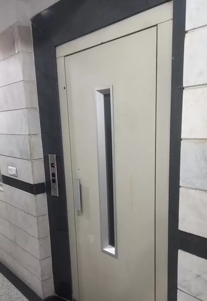 ۷۳ متر _ فلکه سوم _ فول امکانات