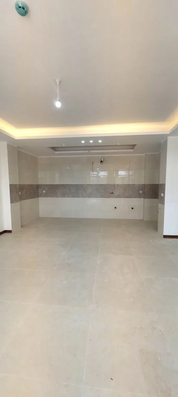 آپارتمان ۱۰۰متری کلیدنخورده