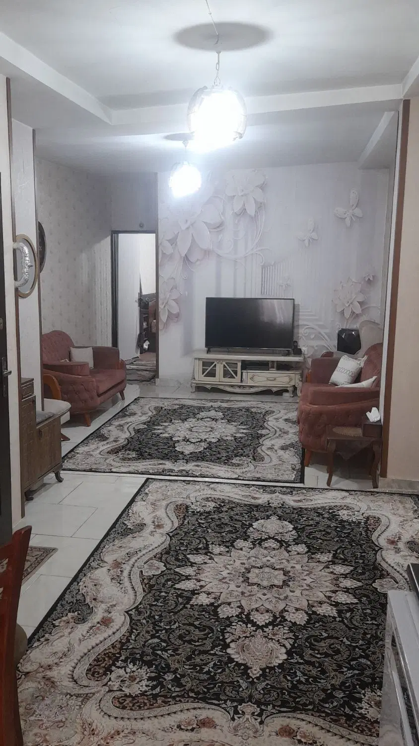 آپارتمان 70 متری حیدرآباد  کوچه آزادگان
