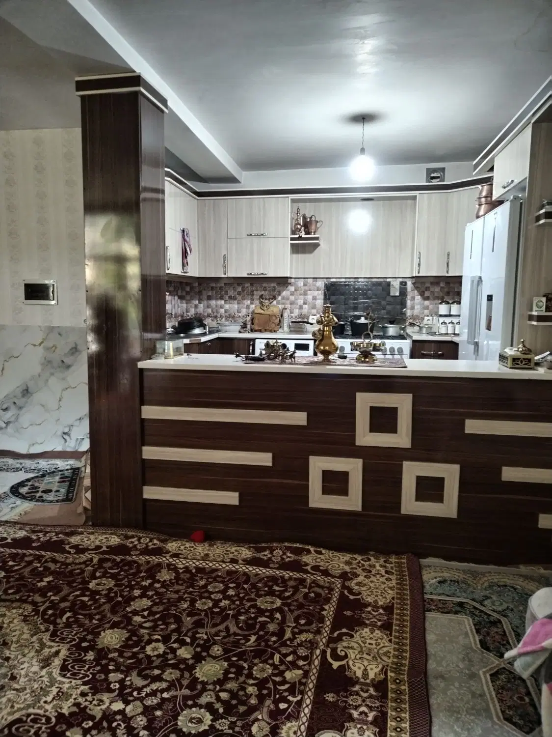 فروش خانه ۳ طبقه در شهرک زرناس