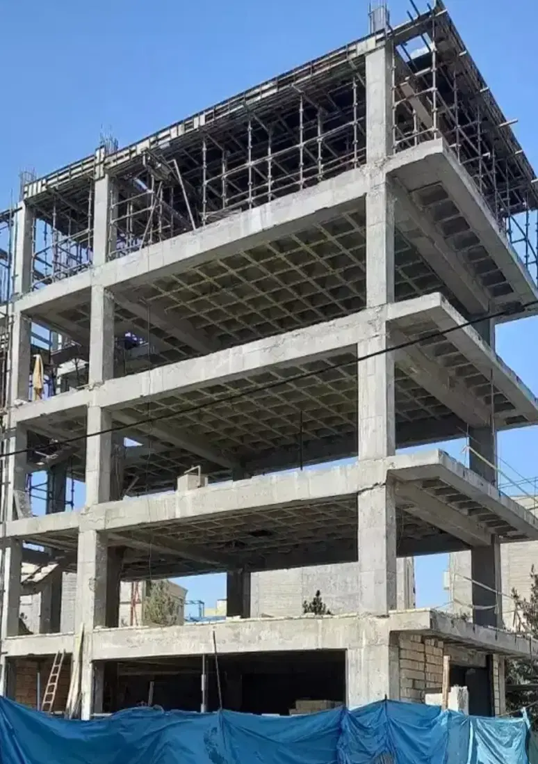 پیش فروش درشهرکنیروی انتظامی ۱۰۰متر