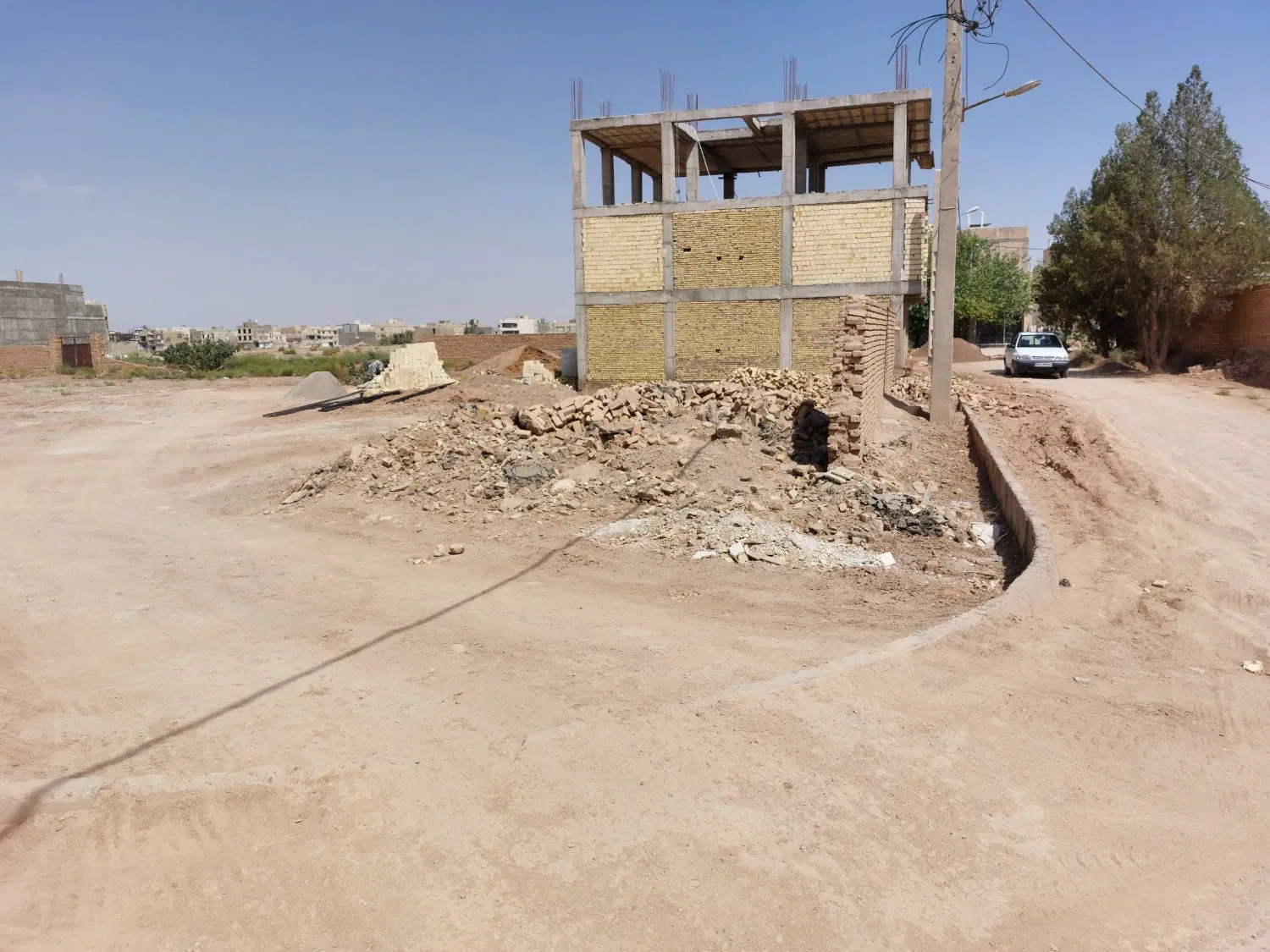 زمین مسکونی کوچه شاداب