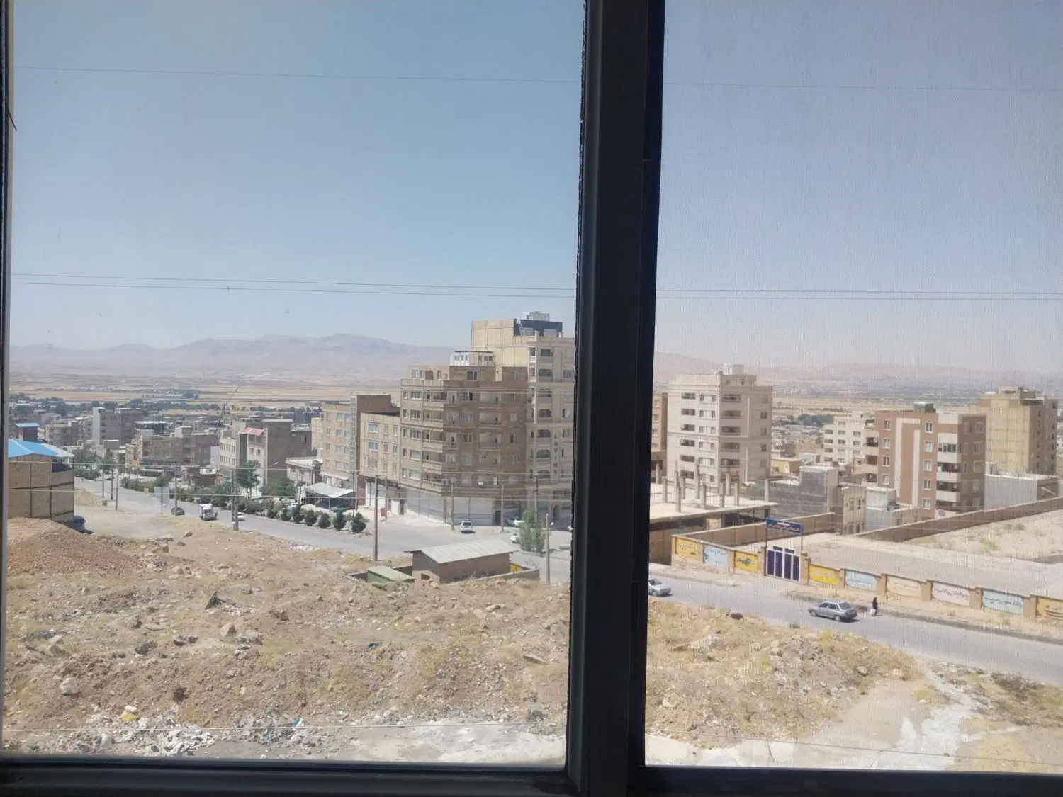 آپارتمان مسکن مهر دانش پارکینگ دار