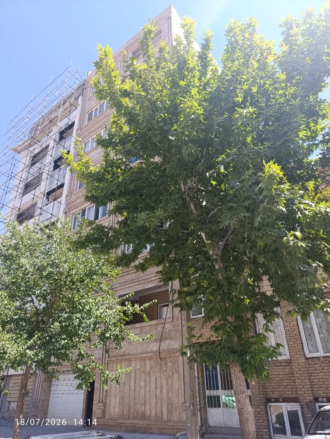 آپارتمان105متری در سه راه رودکی
