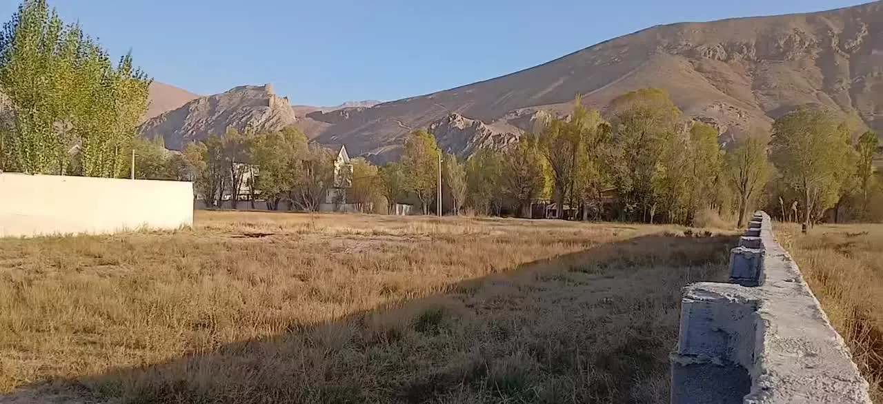 زمین کنار شهرداری