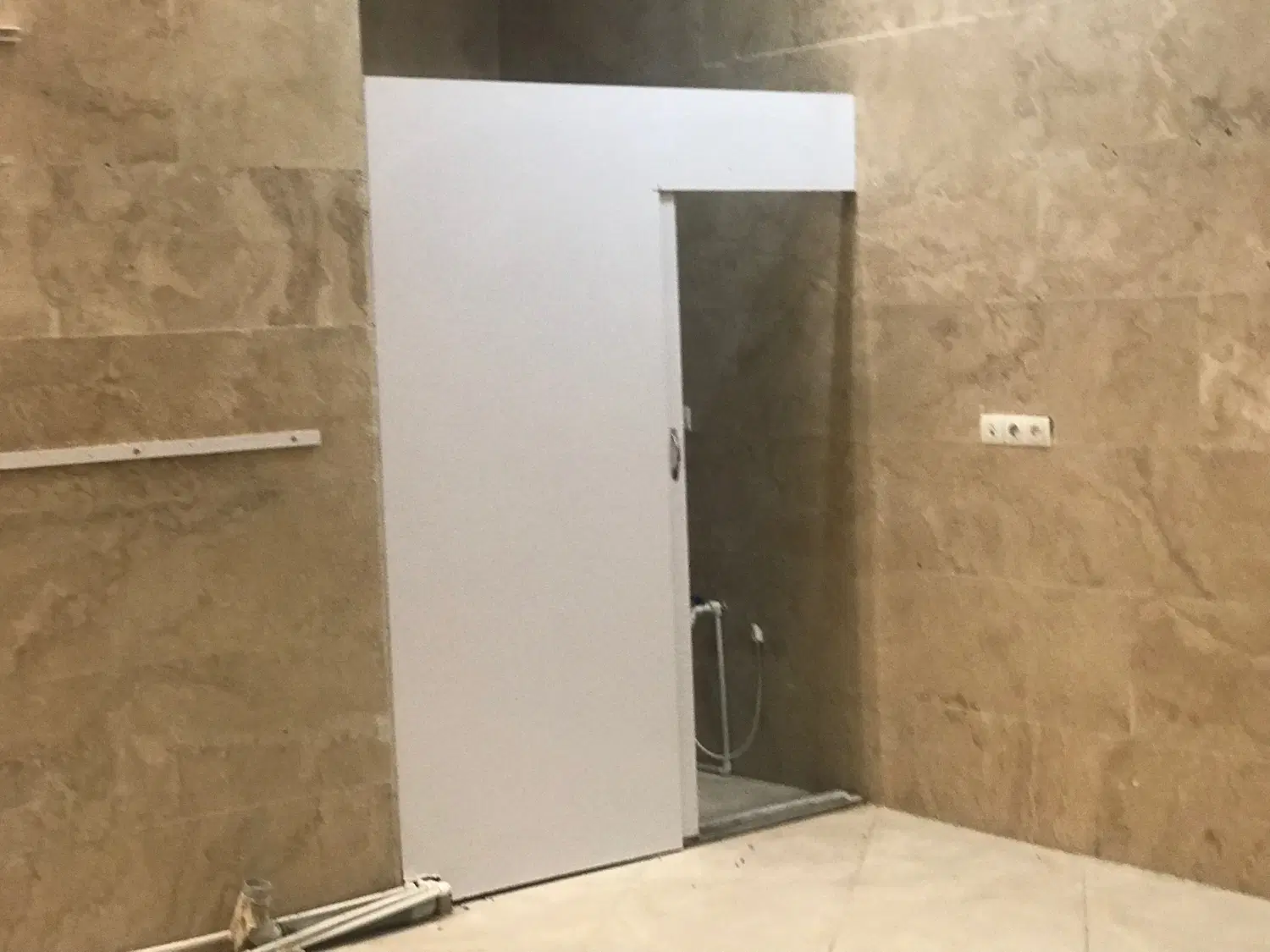تجاری ۴۰متر امیری دژبان