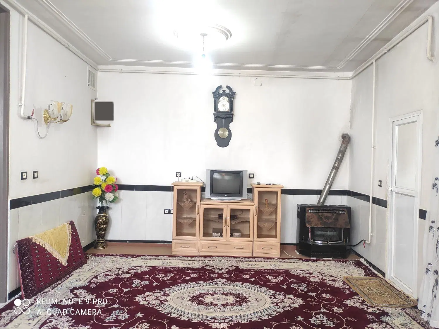خانه۷۵متری ماشین رو