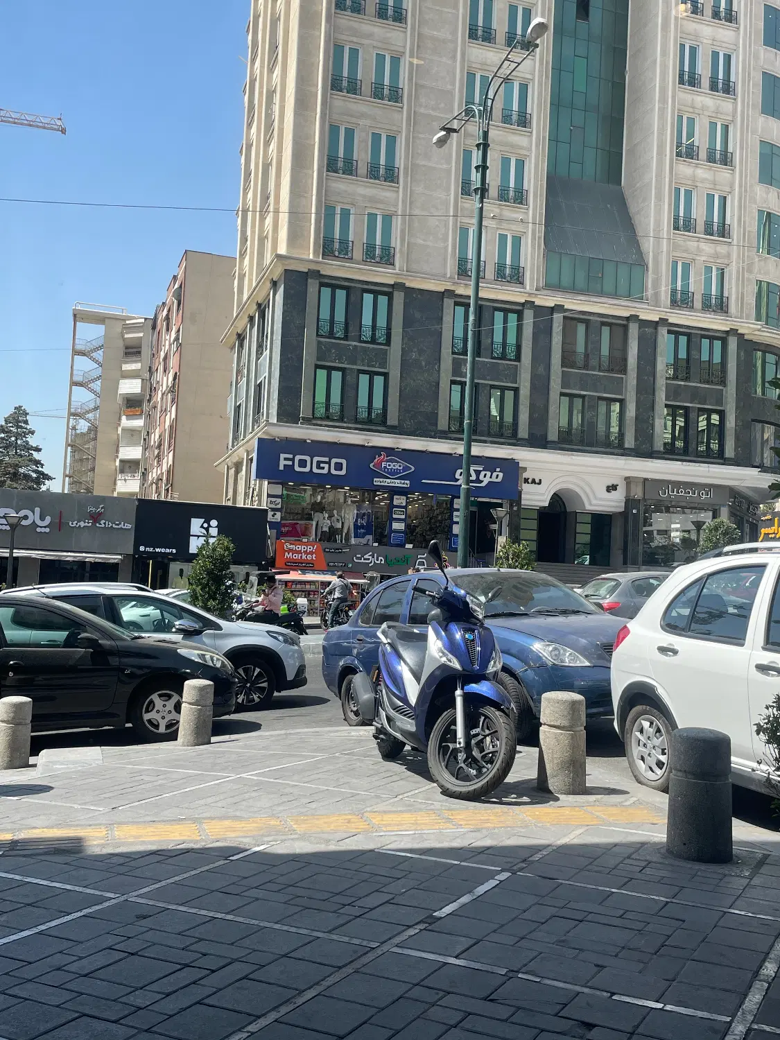 ۴۰متر مغازه بر اصلی