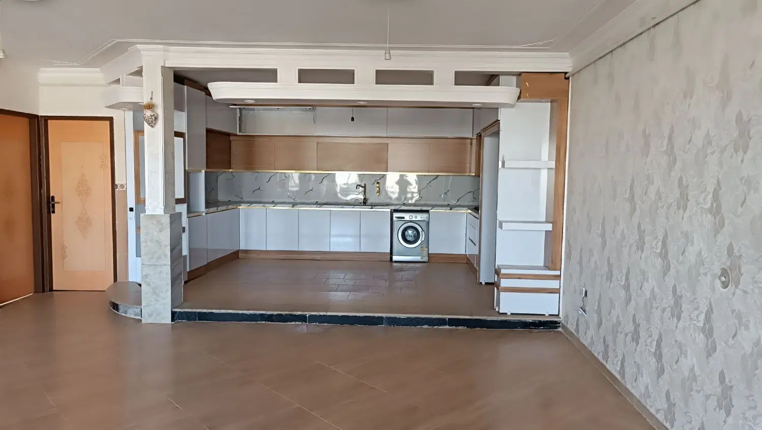 130متر آپارتمان اجاره ای