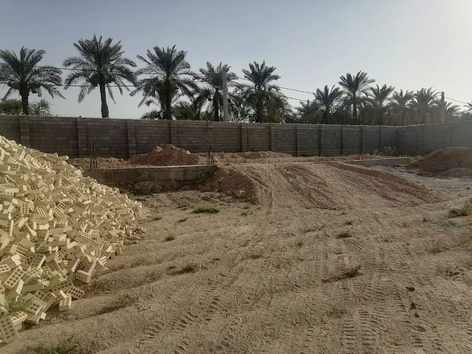 زمین ویلا 500 متری حریم شهر،، آینده دار