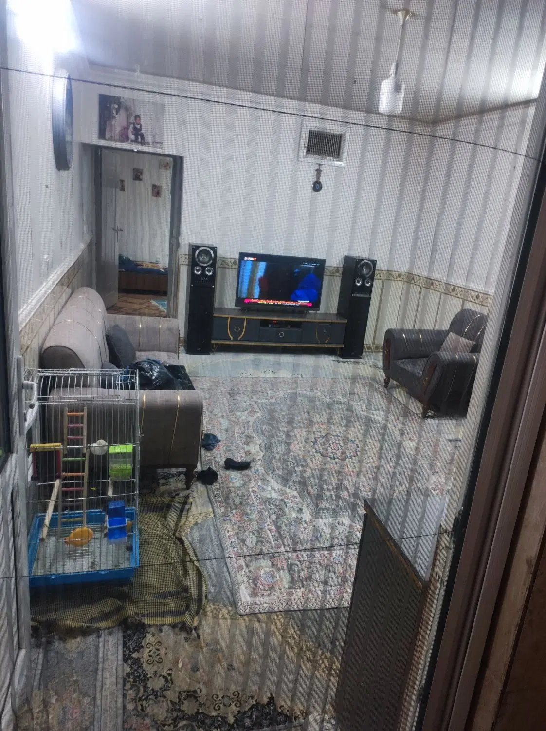 خانه ۵۰ متری ترو تمیز کابینت ام دی اف و کف سرامیک