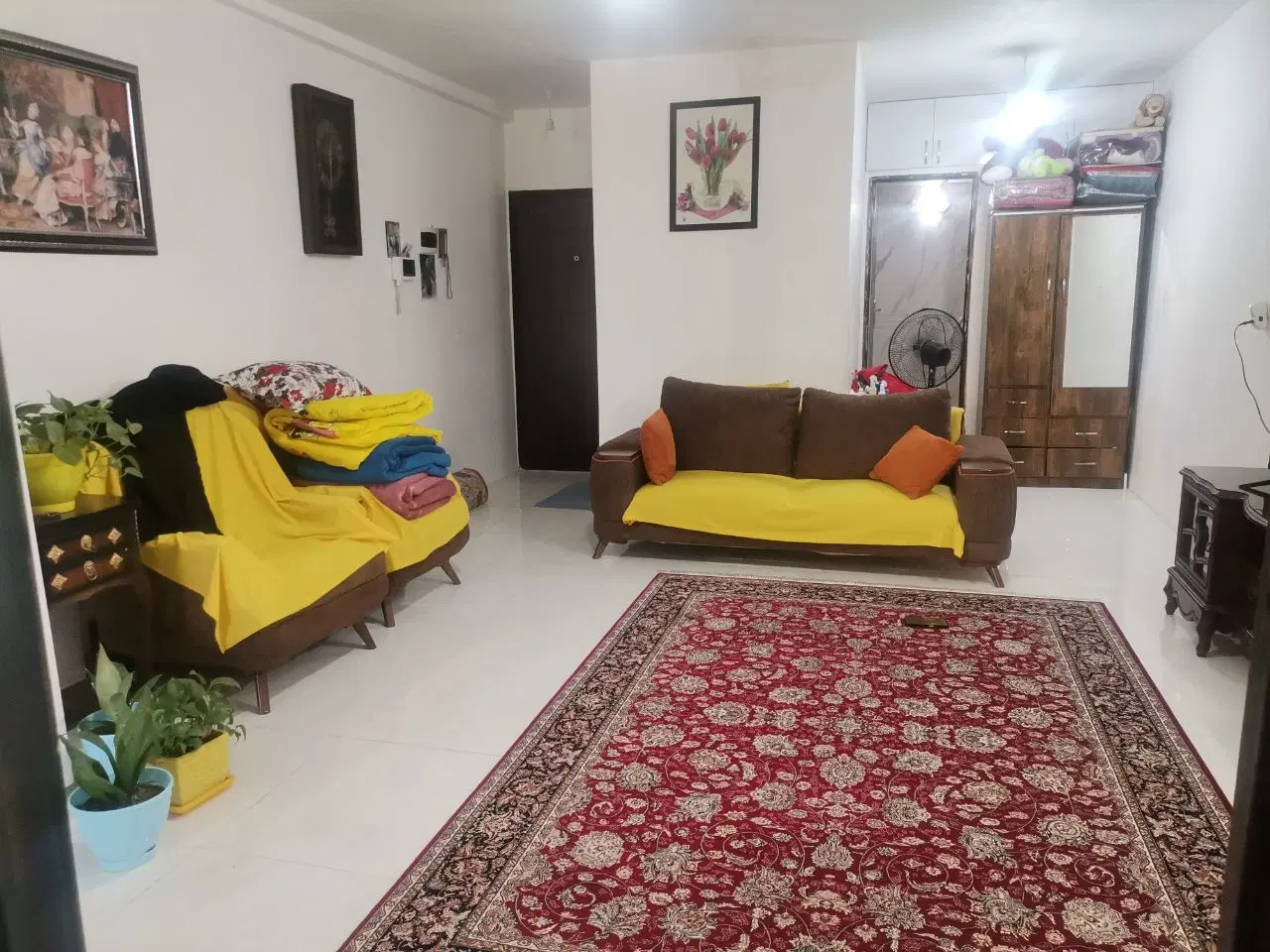 واحد ۷۰ متر_ طبقه دوم_ رو به نما_امامیه