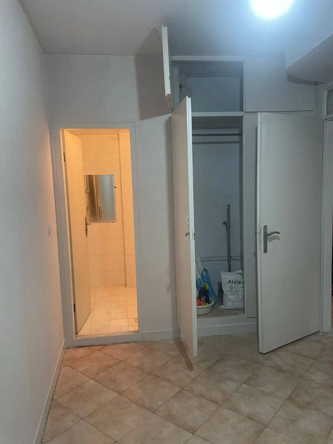آپارتمان ۴۹متردکترهوشیار