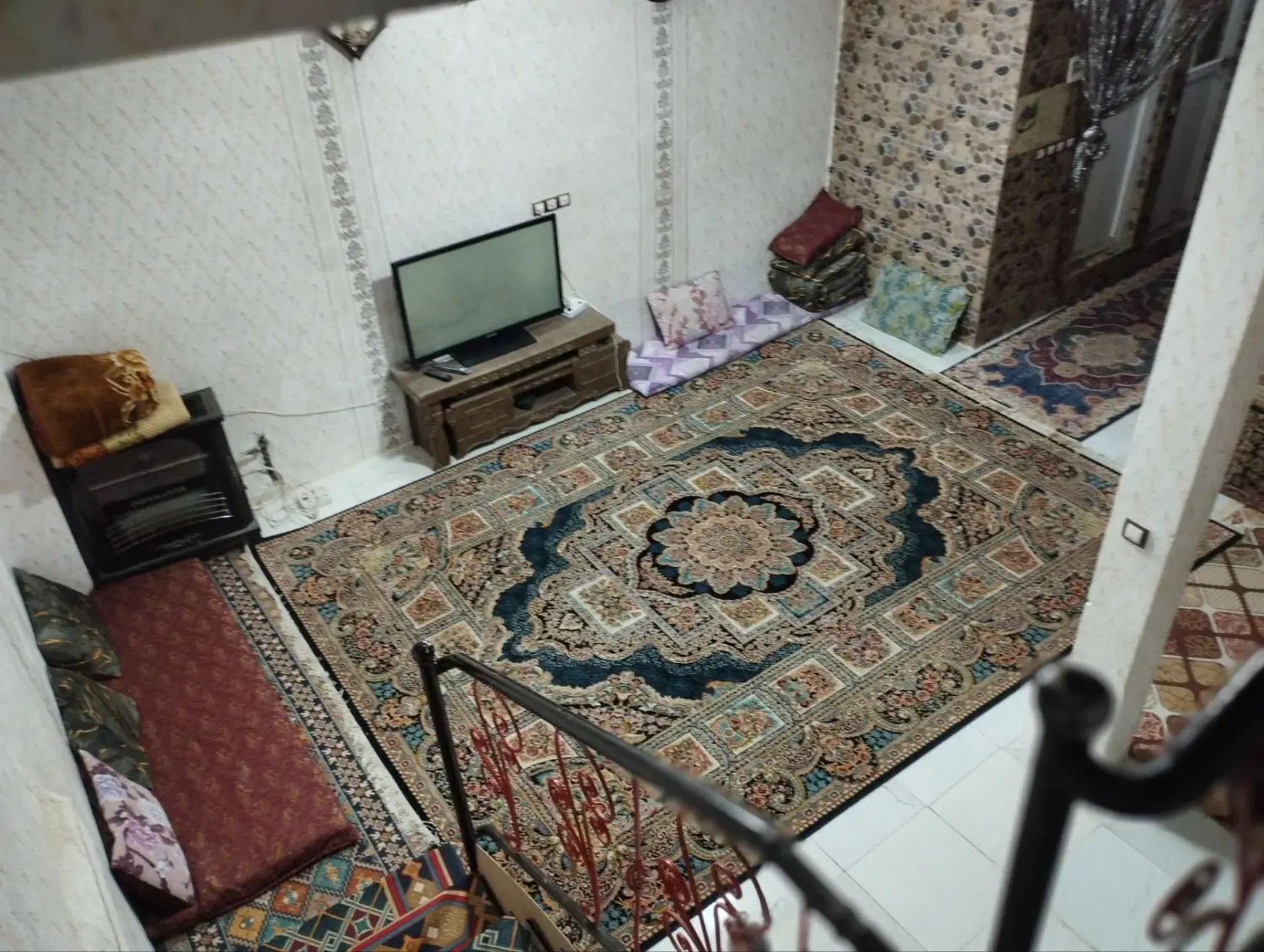 خانه دوبلکس طبقه دوم و سوم راه جدا