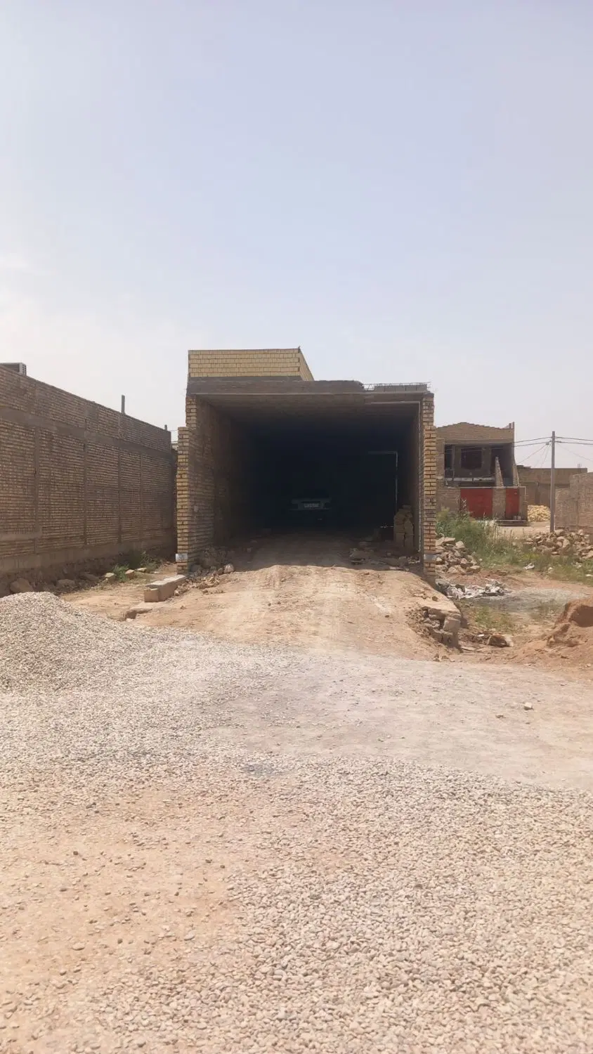 خانه نیمه کاره