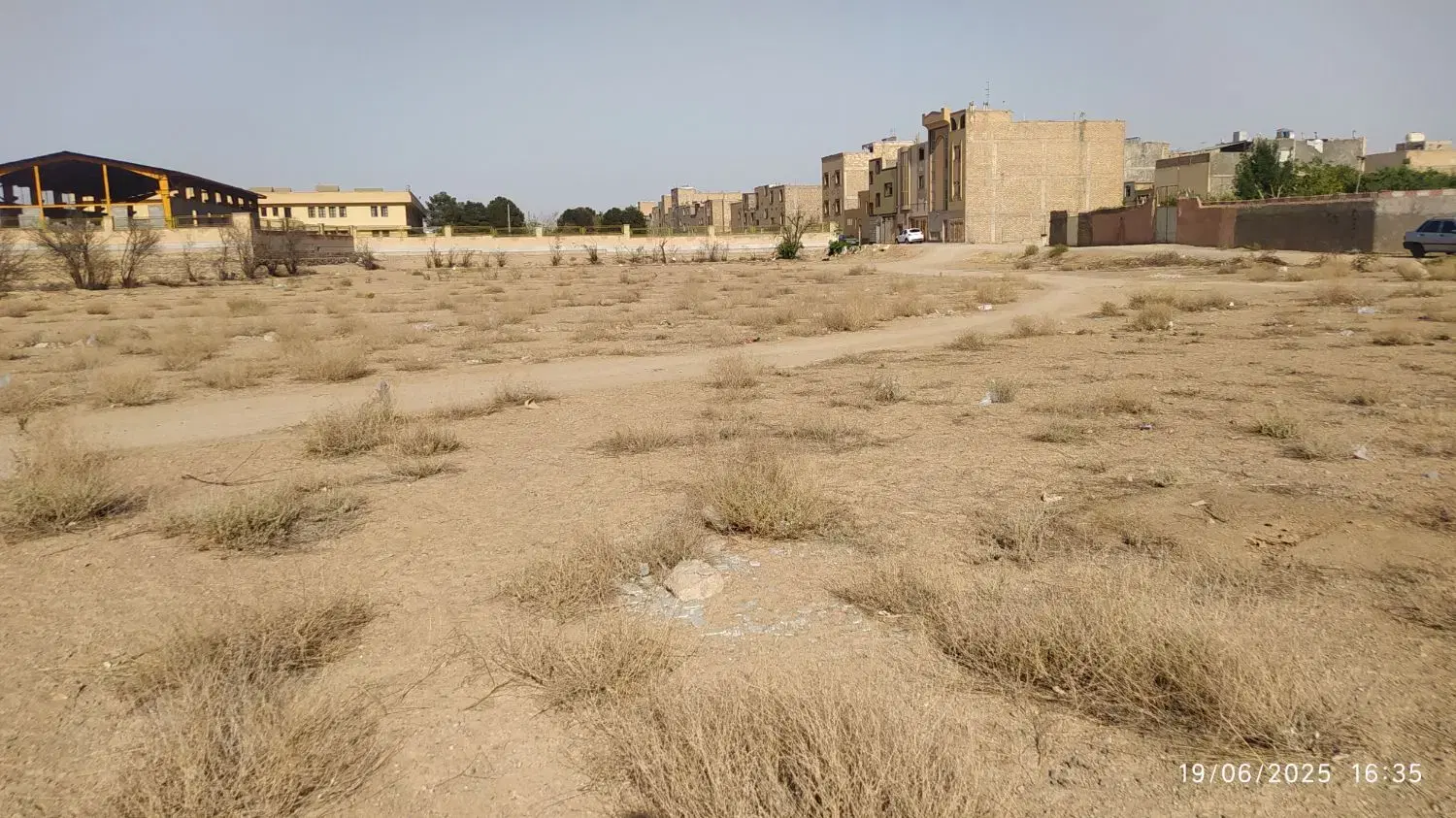زمین پشت دانشگاه پیام نور