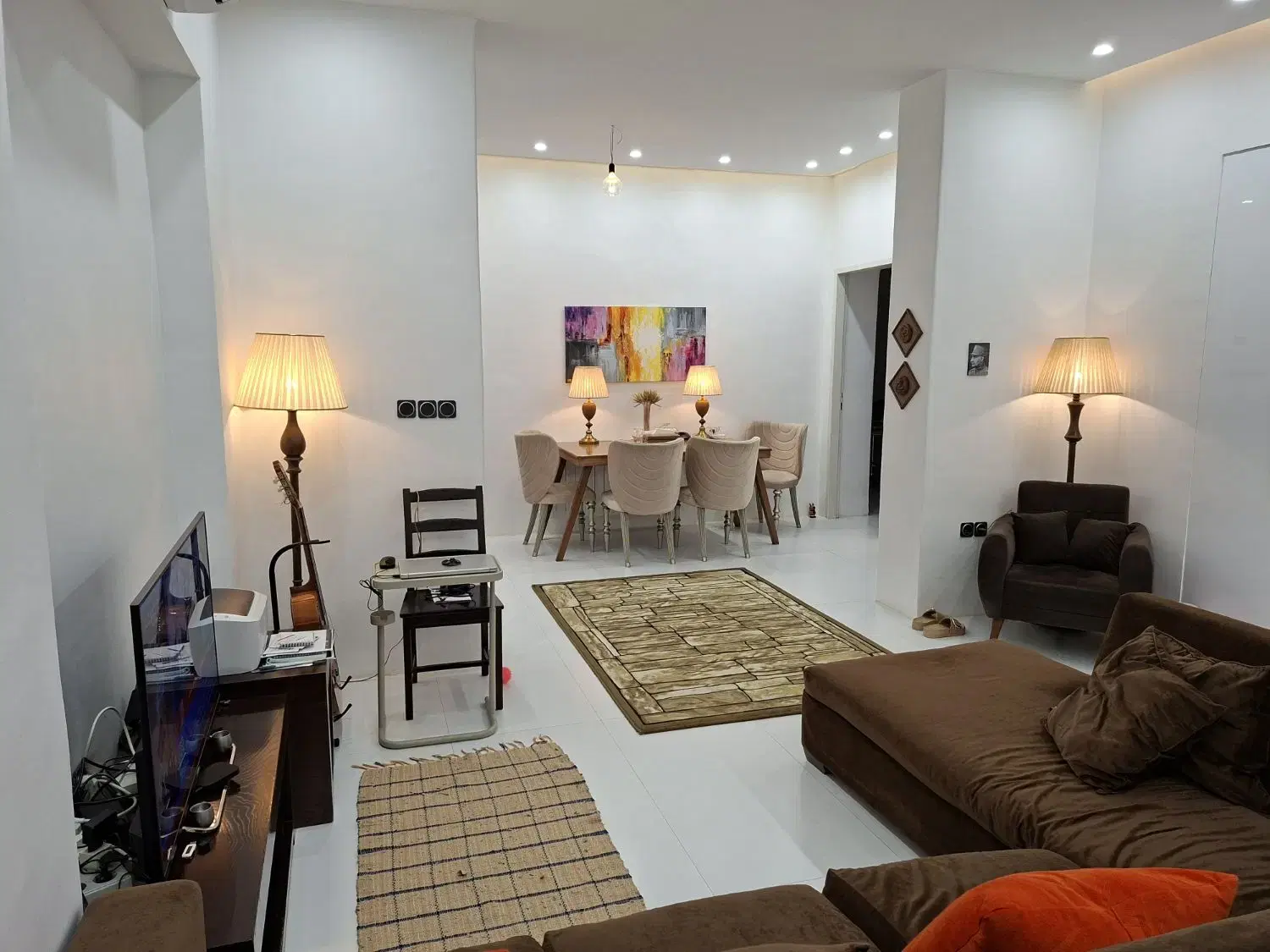 دو خوابه ، چهار طرف نور