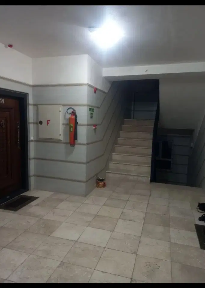 فروش آپارتمان هشتگرد قدیم