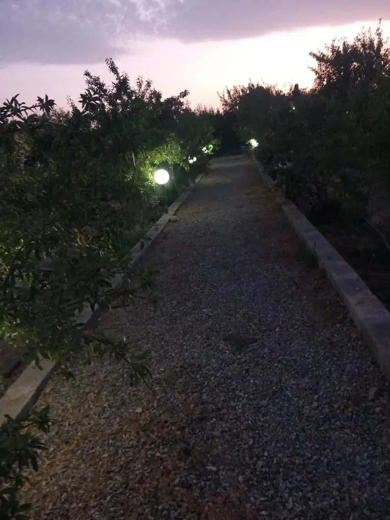 باغ 500 متری شبستر برق روشنایی نیم ساعت آب