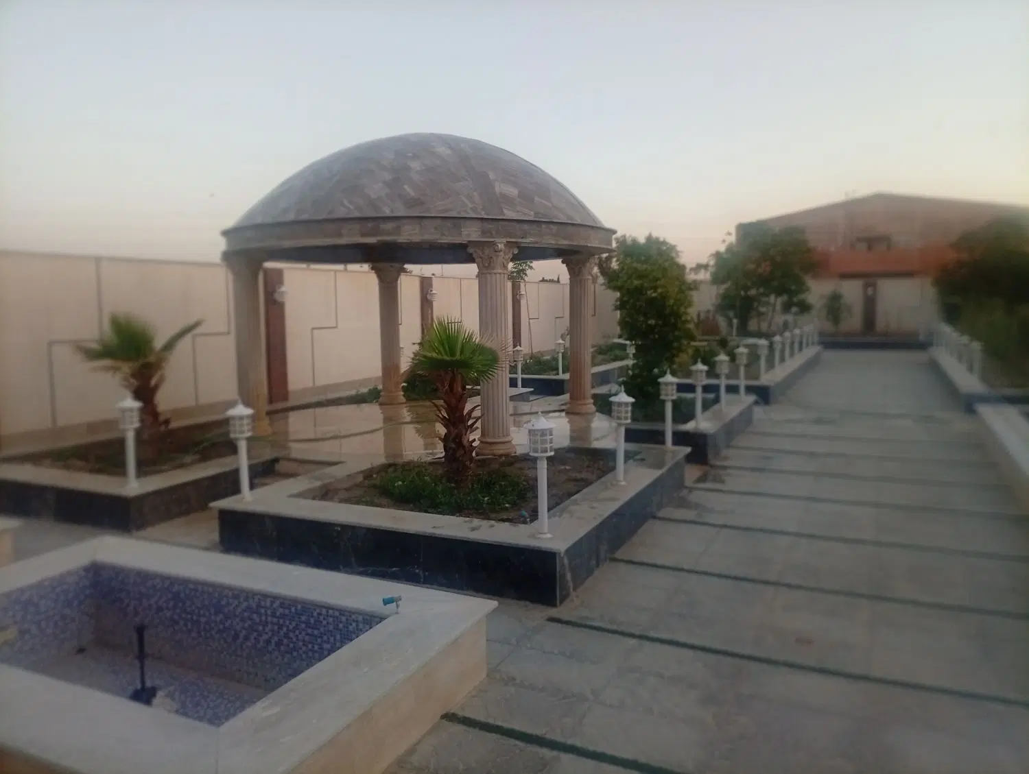 فروش باغ ۶۵۰ متری امکانات دار بامجوز باغ