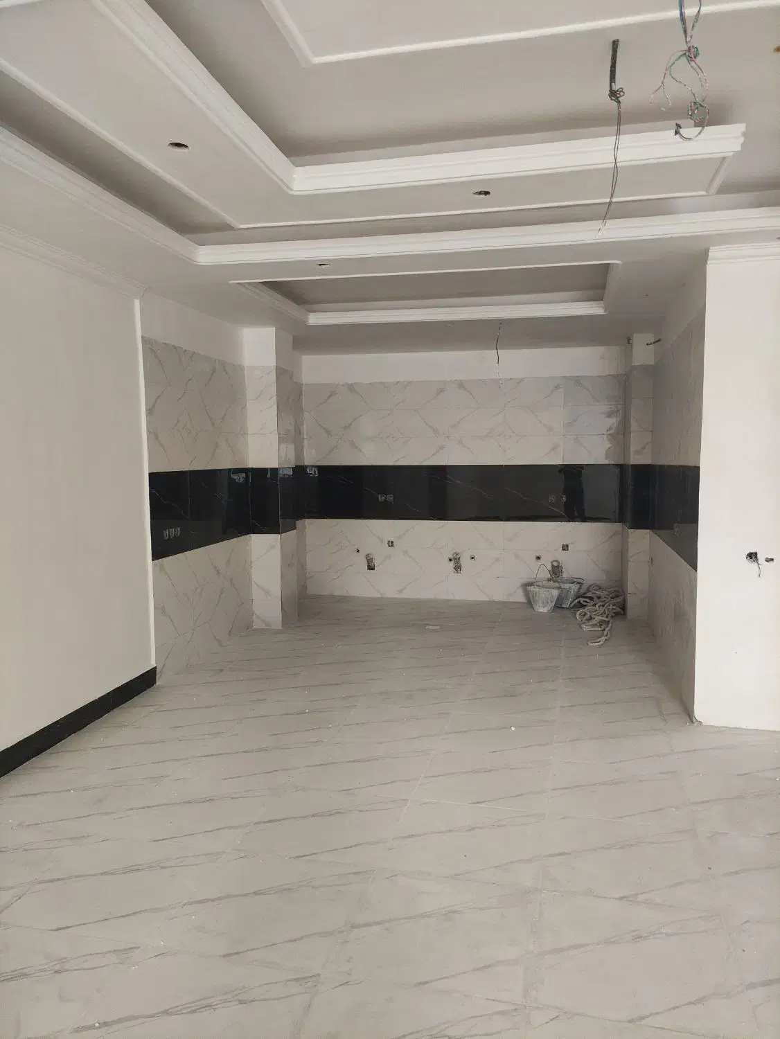 این واحد فروشی هست