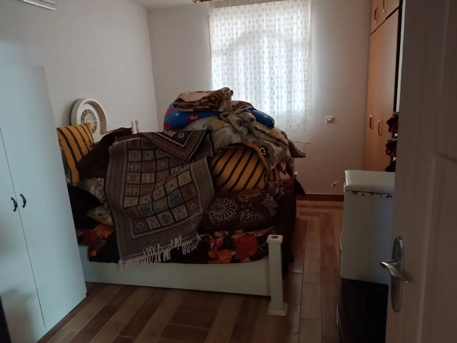رهن آپارتمان خیابان آیت الله غفاری