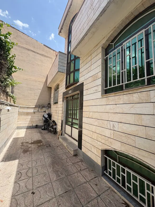 اجاره ویلایی ۲ طبقه دربست فاز ۳ اندیشه