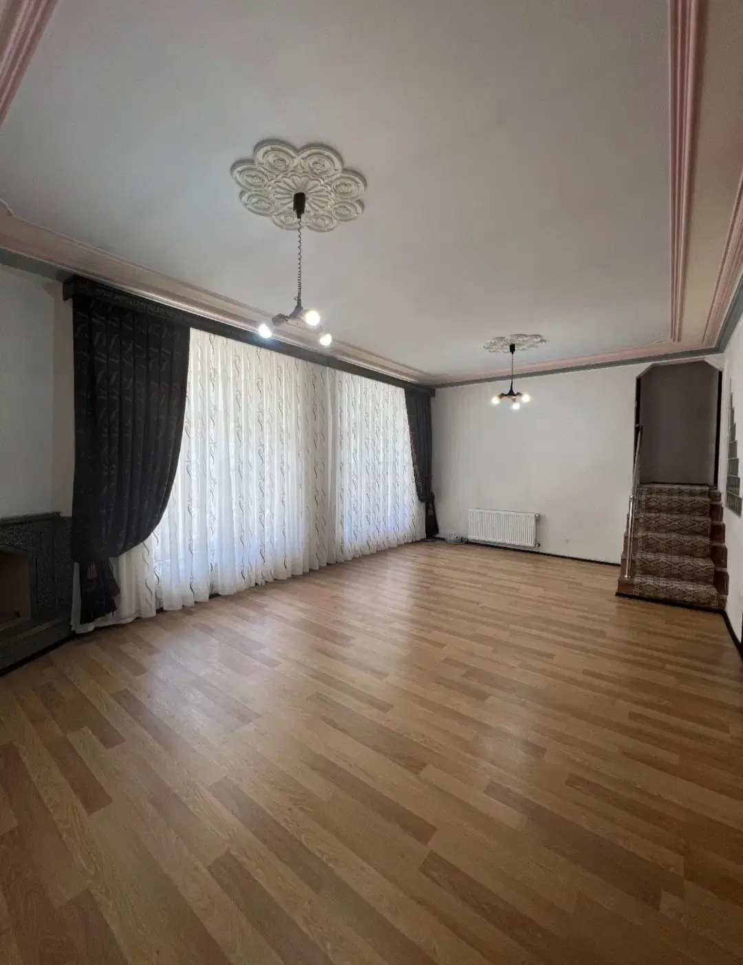 اجاره منزل ویلای دو طبقه دربست کامل