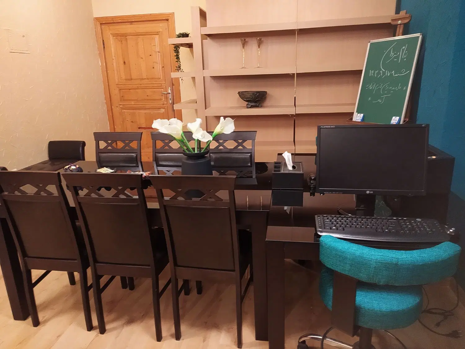 رهن غرفه با کاربری اداری تجاری در بازار پانیذ