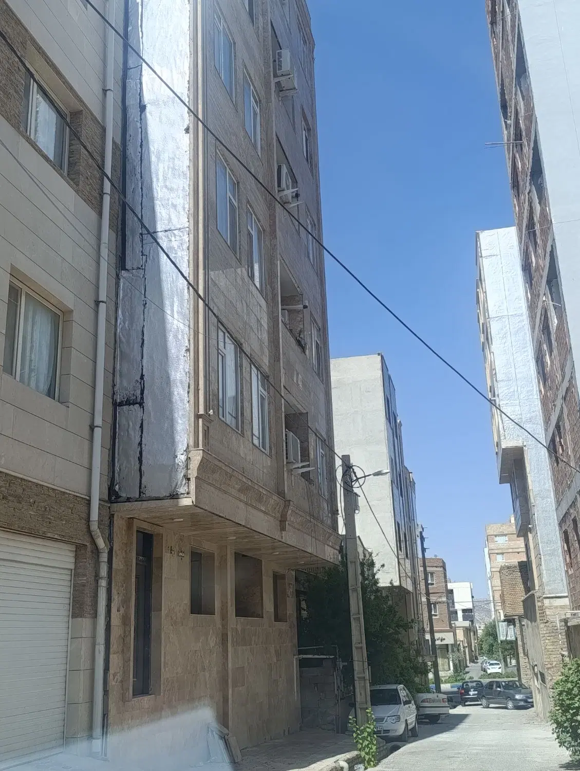 90متری بلوار مدرس طبقه اول خشک