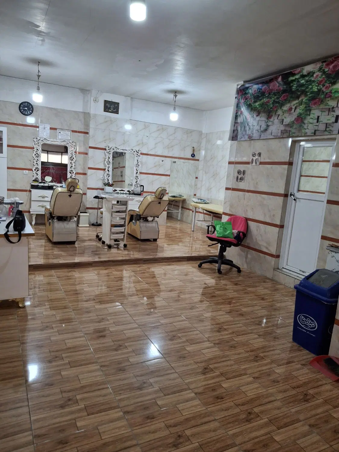 فروش یا معاوضه یک باب مغازه