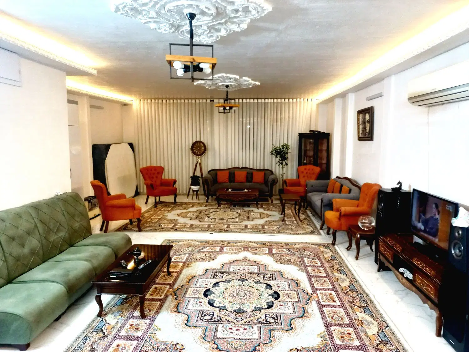 ۱۴۸ متر واحد دوبلکس بسیار شیک و دلباز (شکار)