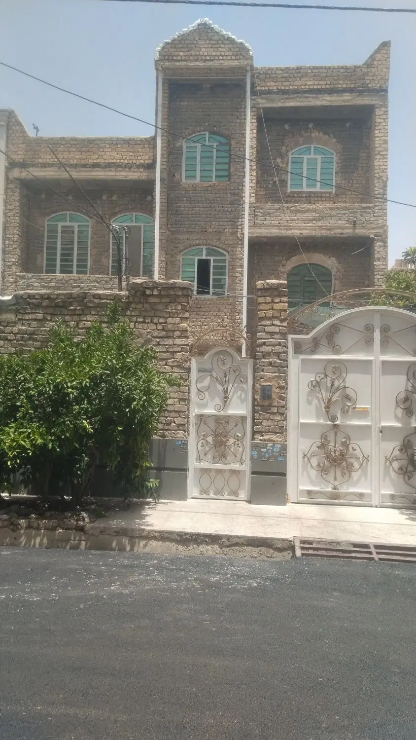 رهن کامل منزل حیاط دار طبقه دوم 850رهن